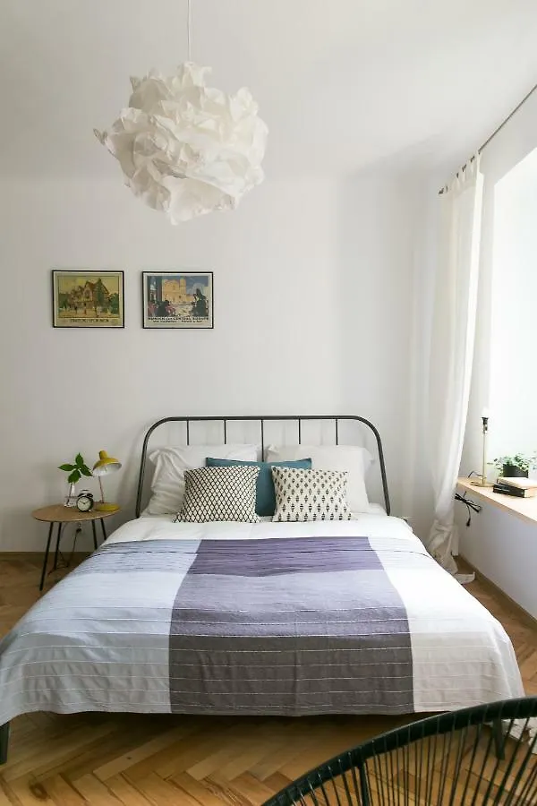 Bednarska Apartment Warschau Polen