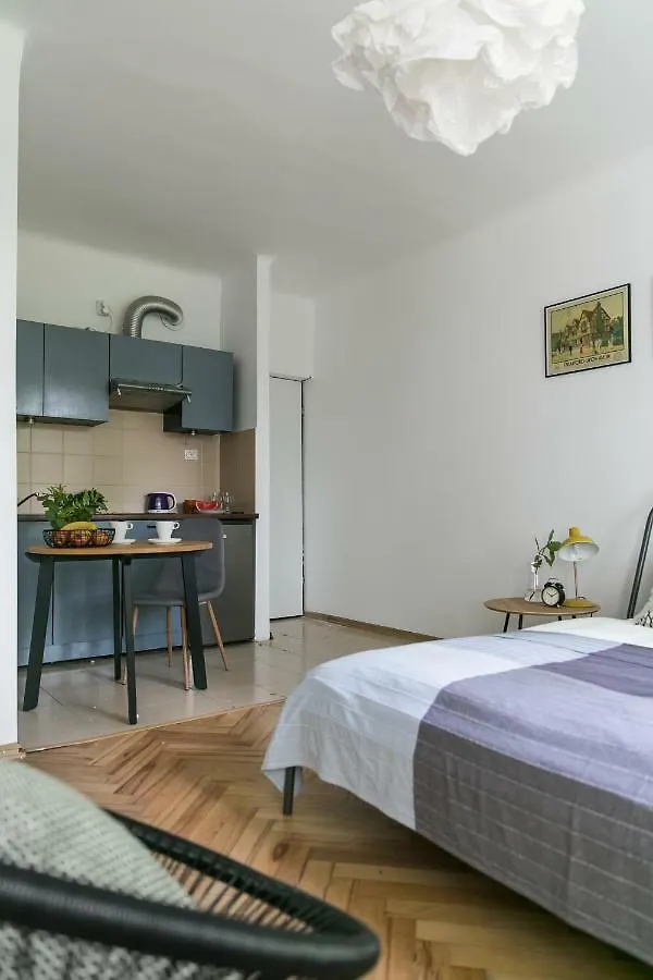Bednarska Apartment Warschau